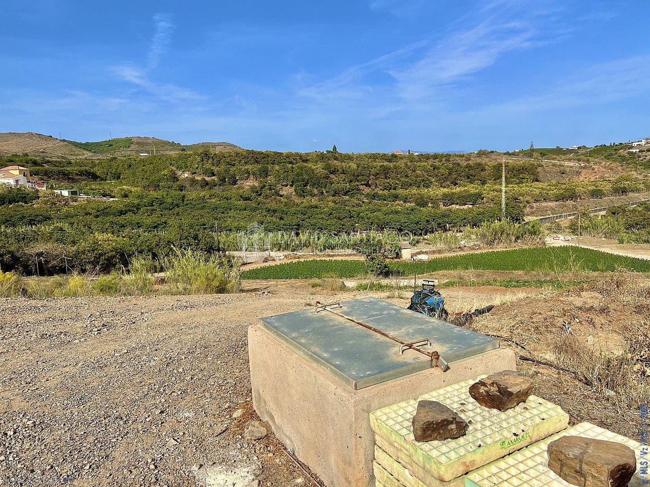 Ubebygd land til salgs i Velez-Malaga - € 199 000 (Ref: 8848550)