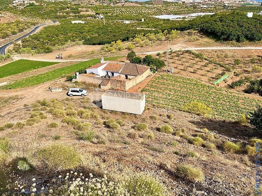 Ubebygd land til salgs i Velez-Malaga - € 199 000 (Ref: 8848550)