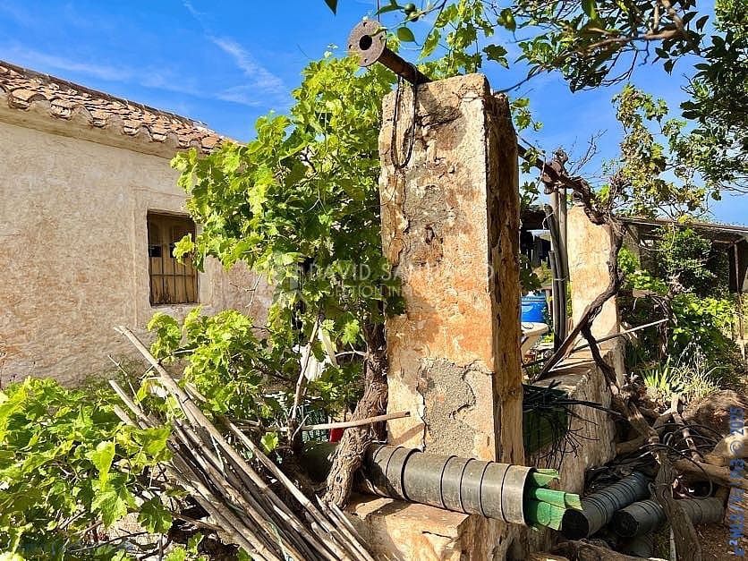 Ubebygd land til salgs i Velez-Malaga - € 199 000 (Ref: 8848550)