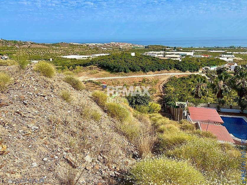 Mark till salu i Velez-Malaga - 199 000 € (Ref: 8848550)