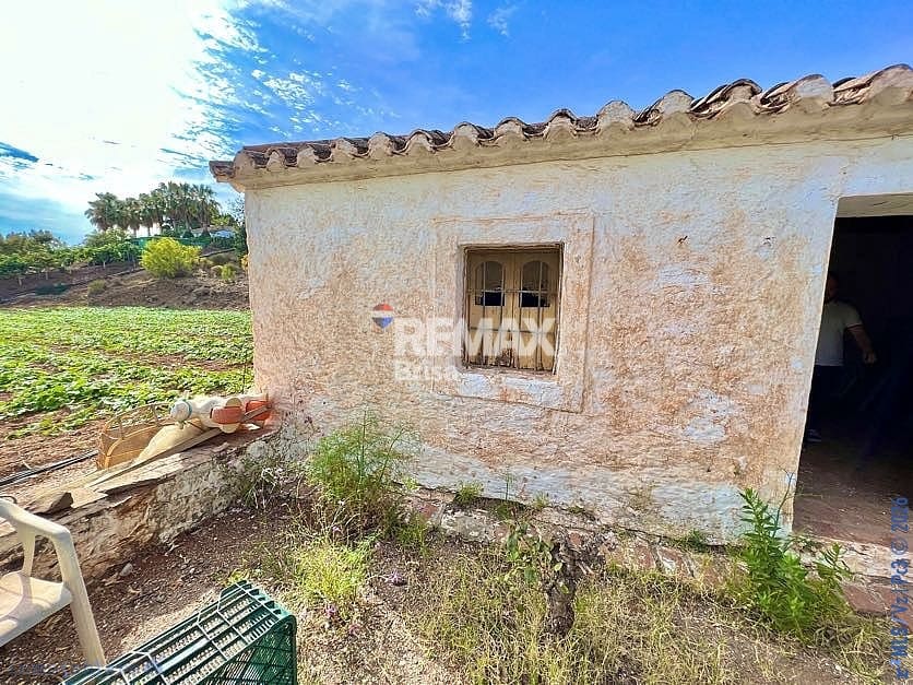 Mark till salu i Velez-Malaga - 199 000 € (Ref: 8848550)