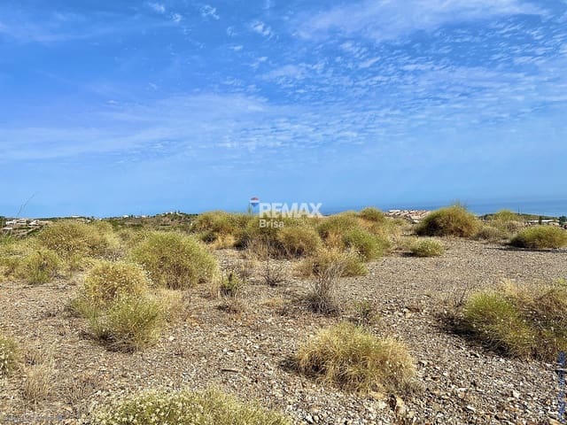 Grunde uden byggetilladelser til salg i Vélez-Málaga - € 199.000 (Ref: 8848550)