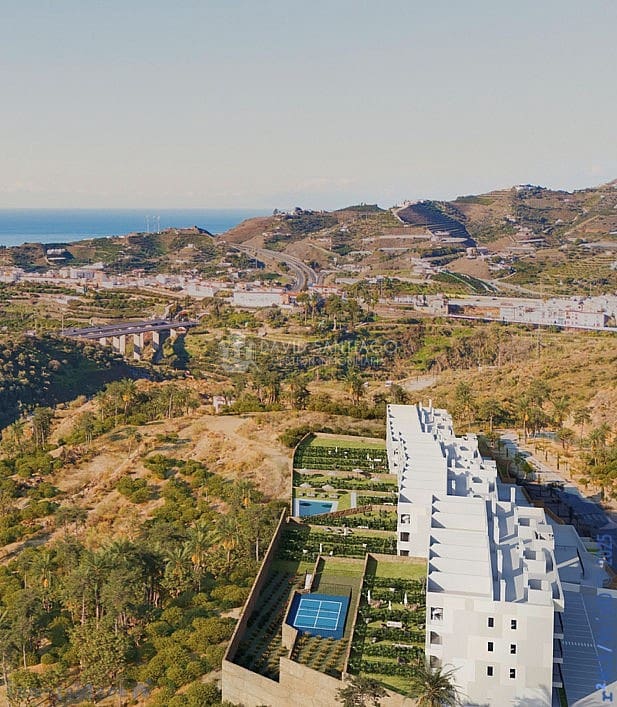 2 slaapkamer Appartement te koop in Torrox met garage - € 206.000 (Ref: 8879217)