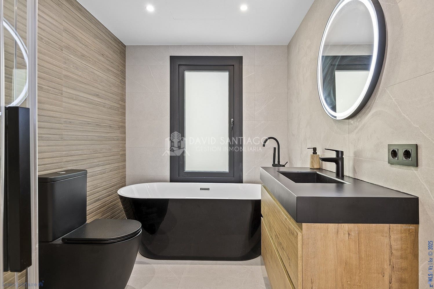 5 soveværelse Byhus til salg i Benahavis med swimmingpool garage - € 2.160.000 (Ref: 8879221)