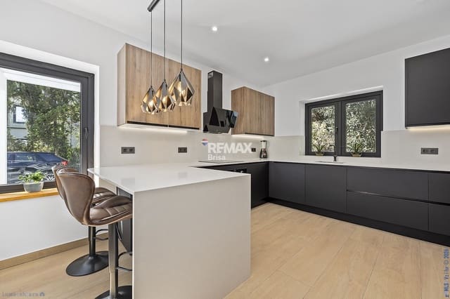 5 sovrum Hus till salu i Benahavís pueblo, Benahavís med pool garage - 2 160 000 € (Ref: 8879221)