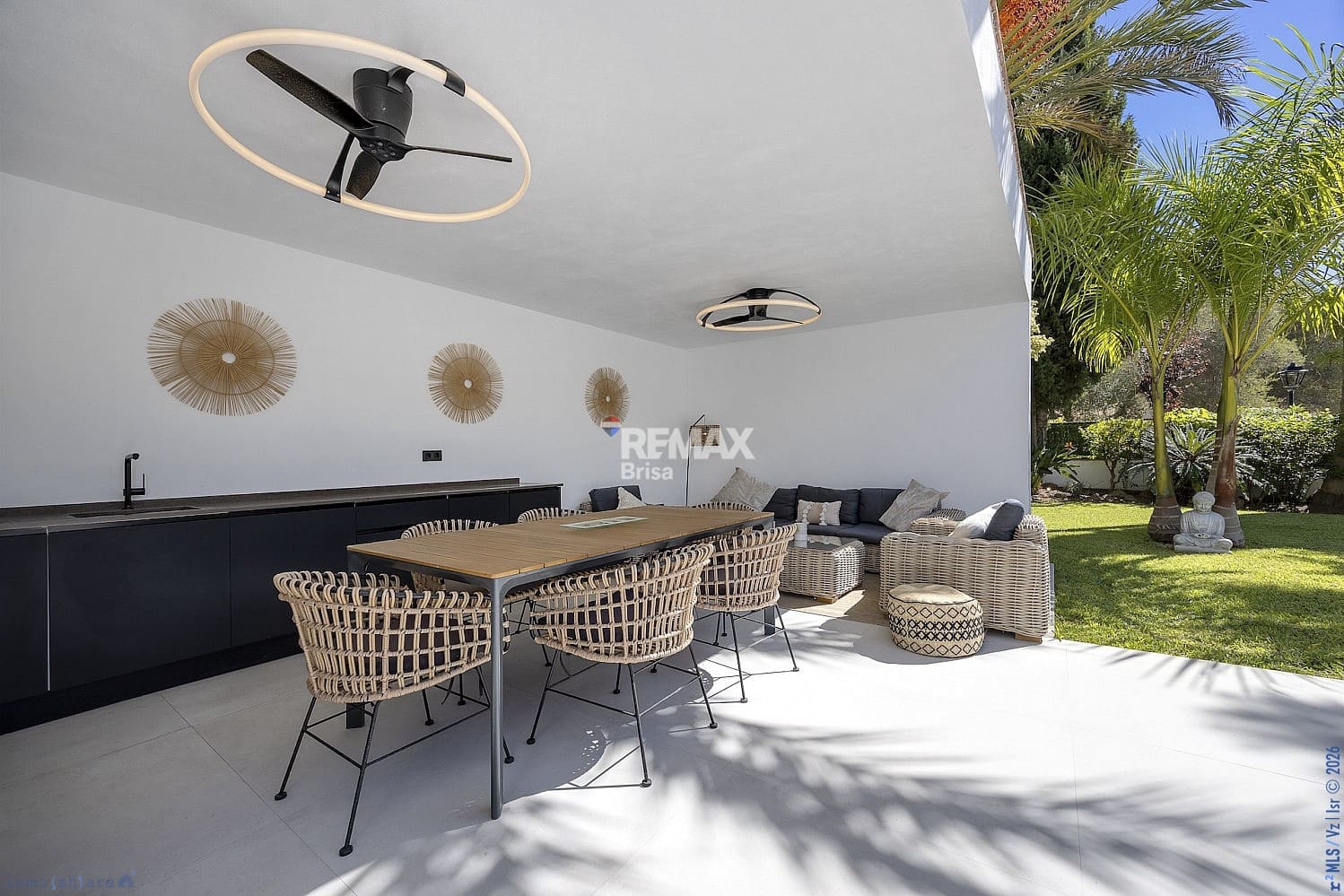 5 sypialnia Dom na sprzedaż w Benahavis z basenem garażem - 2 160 000 € (Ref: 8879221)