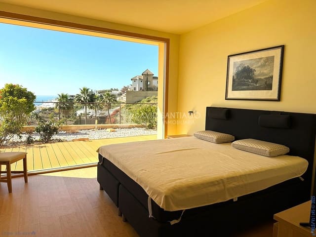 3 soveværelse Byhus til salg i El Peñoncillo, Torrox med swimmingpool - € 1.250.000 (Ref: 8883883)