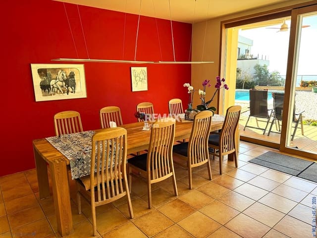 3 sypialnia Dom na sprzedaż w El Peñoncillo, Torrox z basenem - 1 250 000 € (Ref: 8883883)