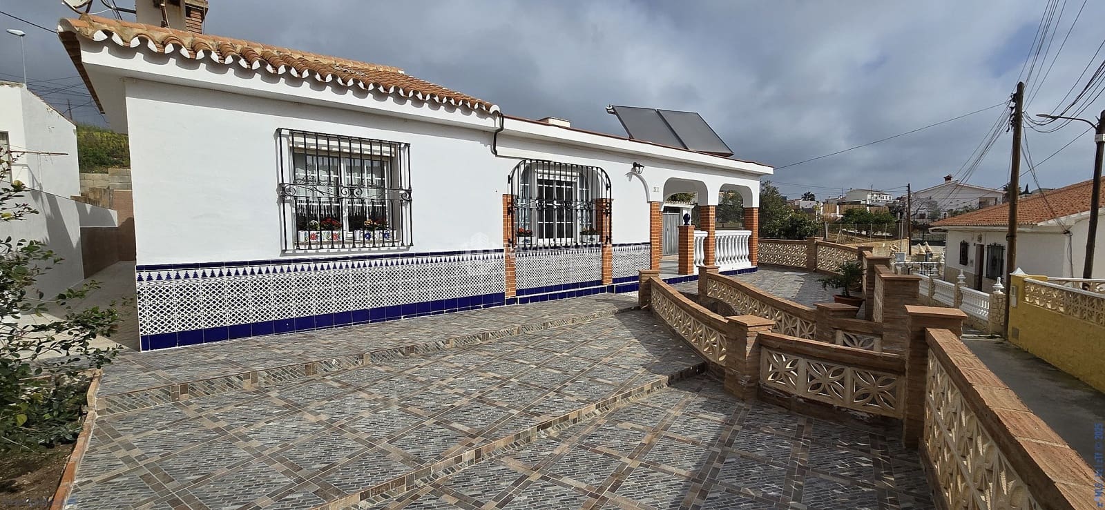 3 soveværelse Byhus til salg i Benajarafe med garage - € 315.000 (Ref: 8940686)