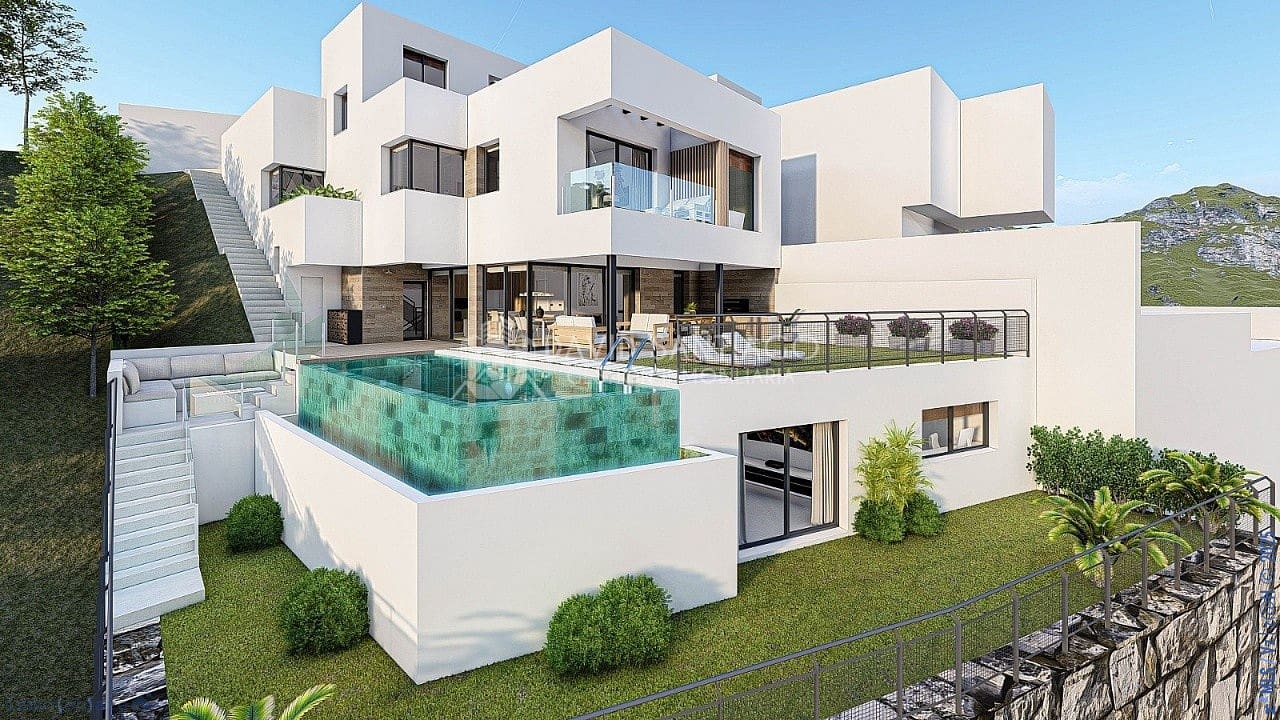 5 soveværelse Byhus til salg i Nerja med swimmingpool garage - € 1.450.000 (Ref: 8945189)