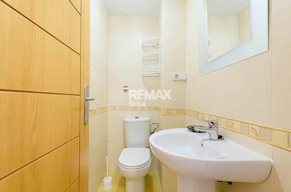 2 slaapkamer Appartement te huur in Torre de Benagalbon met garage - € 1.200 (Ref: 8977102)