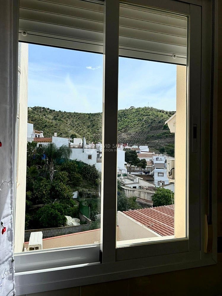 2 bedroom Apartment for rent in Benagalbon with garage - € 1,100 (Ref: 8977762)