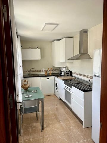 2 bedroom Apartment for rent in Benagalbon, Rincón de la Victoria with garage - € 1,100 (Ref: 8977762)