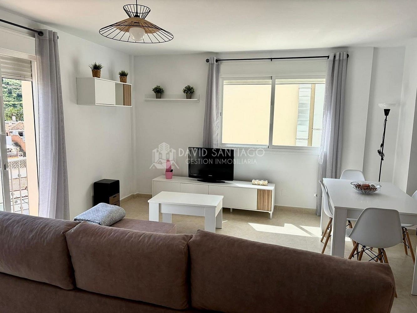 2 bedroom Apartment for rent in Benagalbon with garage - € 1,100 (Ref: 8977762)