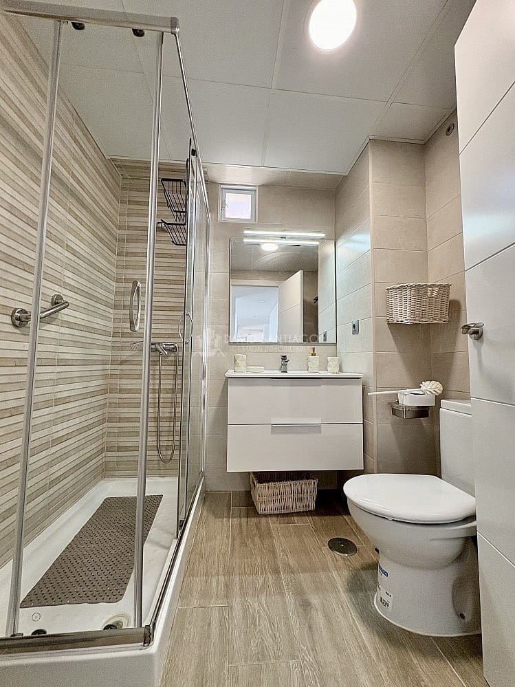 2 quarto Apartamento para arrendar em Torre del Mar - 1 100 € (Ref: 9018605)