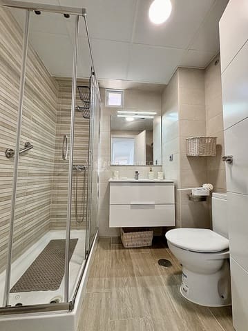 2 bedroom Apartment for rent in Torre del Mar, Vélez-Málaga - € 1,100 (Ref: 9018605)