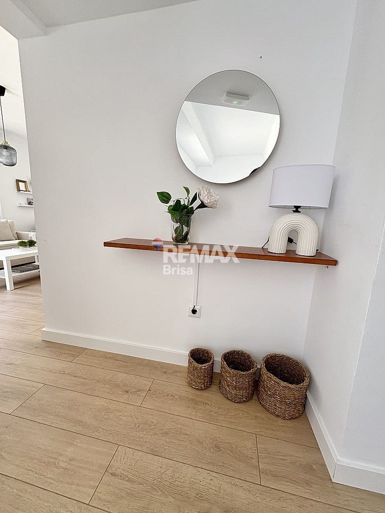 2 bedroom Apartment for rent in Torre del Mar - € 1,100 (Ref: 9018605)