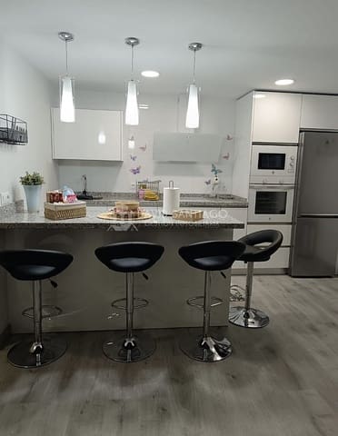 1 soveværelse Lejlighed til leje i Caleta de Vélez, Vélez-Málaga - € 790 (Ref: 9025376)