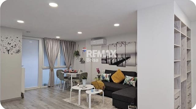 1 slaapkamer Appartement te huur in Caleta de Vélez, Vélez-Málaga - € 790 (Ref: 9025376)