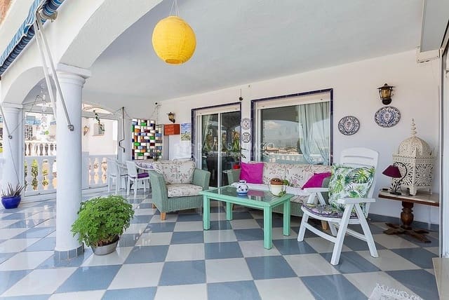 2 sypialnia Dom do wynajęcia w Caleta de Vélez, Vélez-Málaga z basenem - 1 300 € (Ref: 9035494)