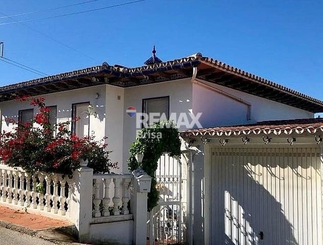 2 soveværelse Byhus til leje i Caleta de Vélez, Vélez-Málaga med swimmingpool - € 1.300 (Ref: 9035494)