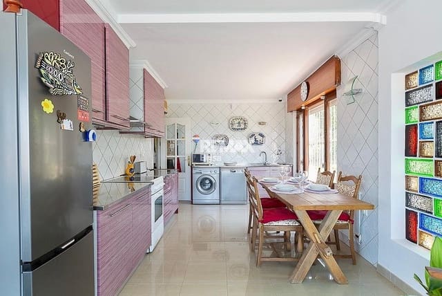 2 soveværelse Byhus til leje i Caleta de Vélez, Vélez-Málaga med swimmingpool - € 1.300 (Ref: 9035494)