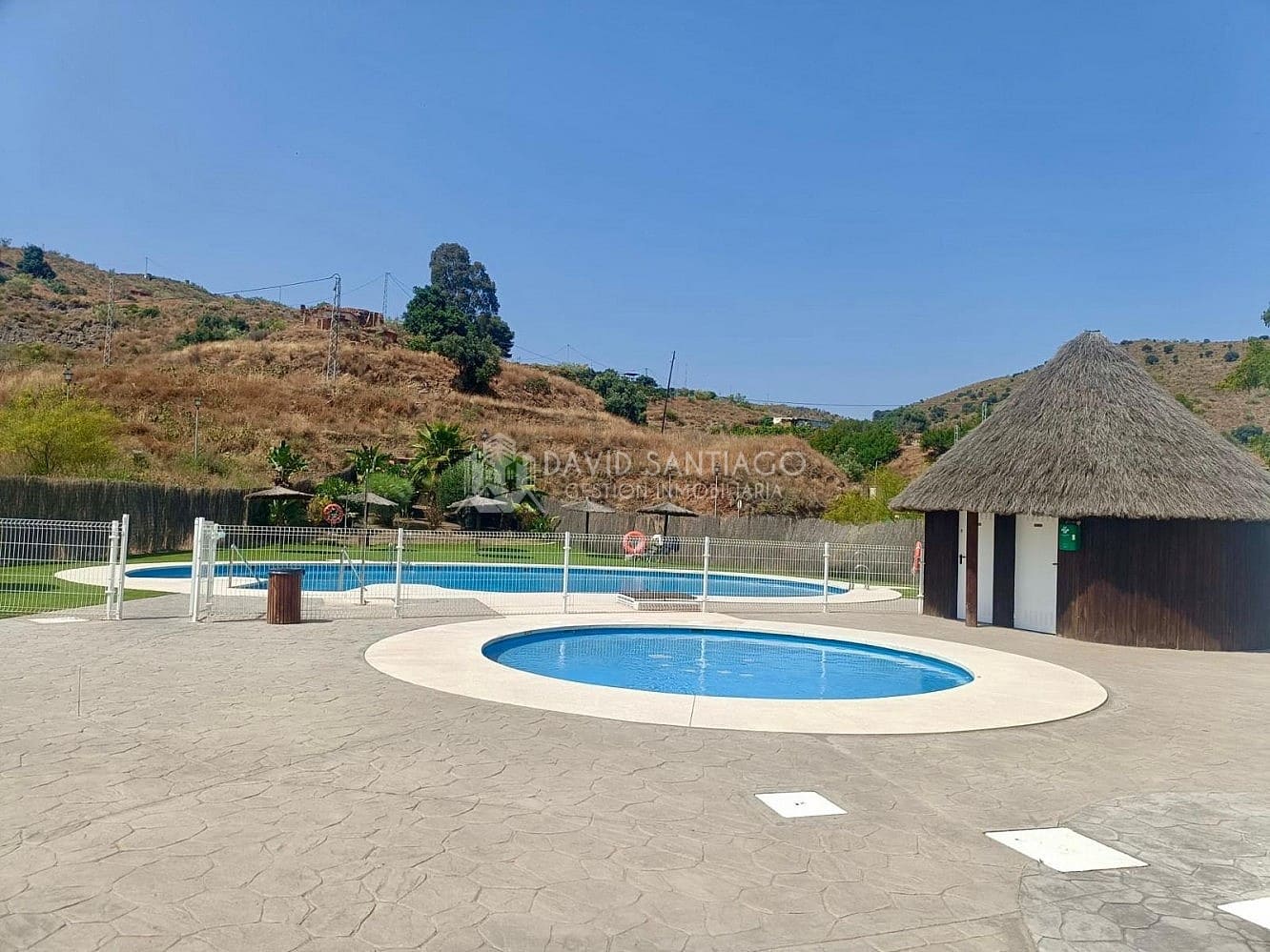 3 soverom Villa til salgs i Chilches med svømmebasseng garasje - € 395 000 (Ref: 9049617)