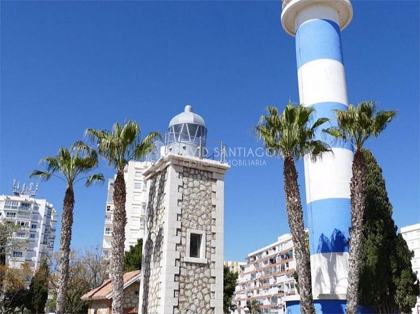 1 soveværelse Lejlighed til leje i Torre del Mar med swimmingpool garage - € 950 (Ref: 9076505)