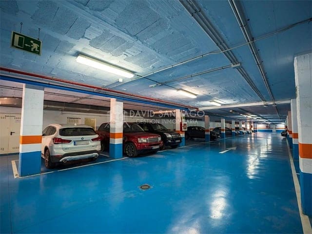 1 soveværelse Lejlighed til leje i Torre del Mar, Vélez-Málaga med swimmingpool garage - € 950 (Ref: 9076505)