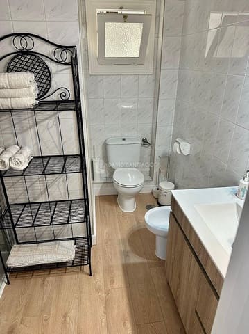 3 soverom Leilighet til leie i Torre del Mar, Vélez-Málaga - € 1 100 (Ref: 9101862)