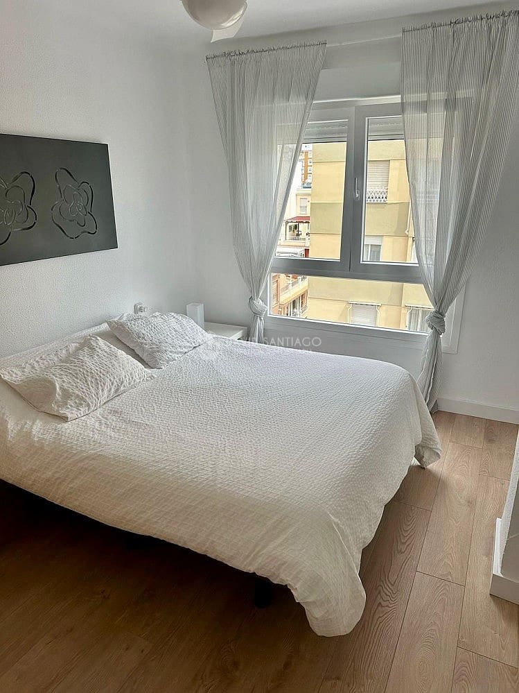 3 sypialnia Apartament do wynajęcia w Torre del Mar - 1 100 € (Ref: 9101862)