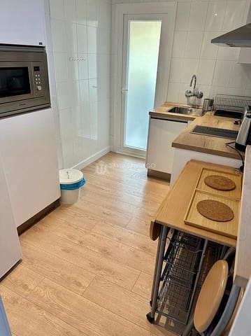 3 soverom Leilighet til leie i Torre del Mar, Vélez-Málaga - € 1 100 (Ref: 9101862)