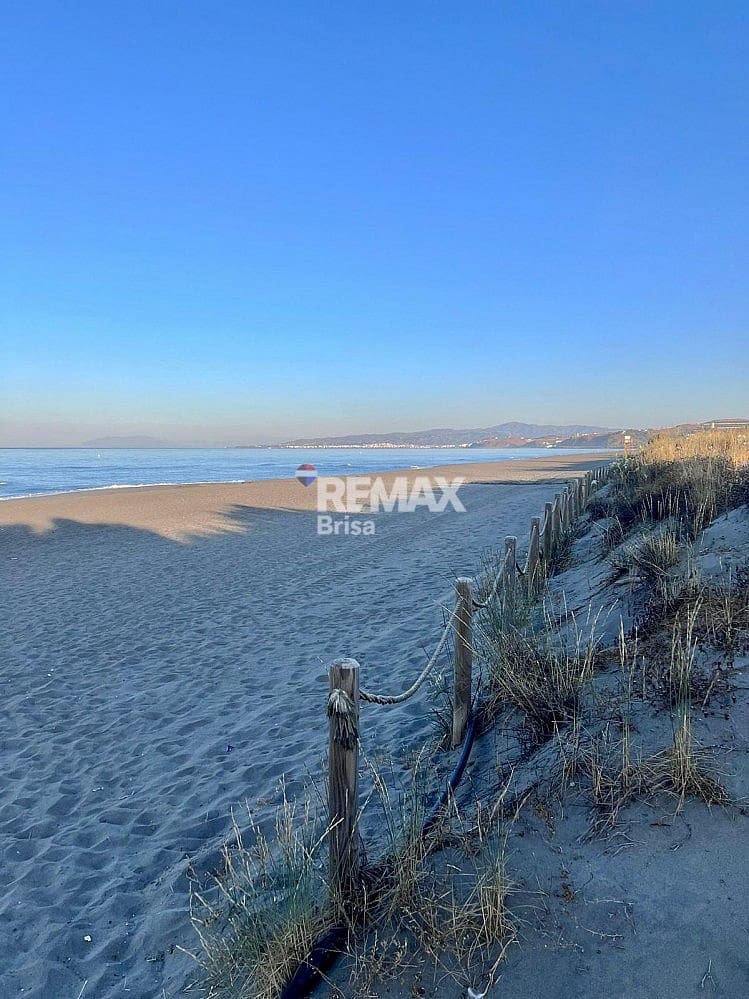 2 makuuhuone Huoneisto vuokrattavana paikassa Torrox-Costa mukana uima-altaan 
autotalli - 1 080 € (Ref: 9118409)