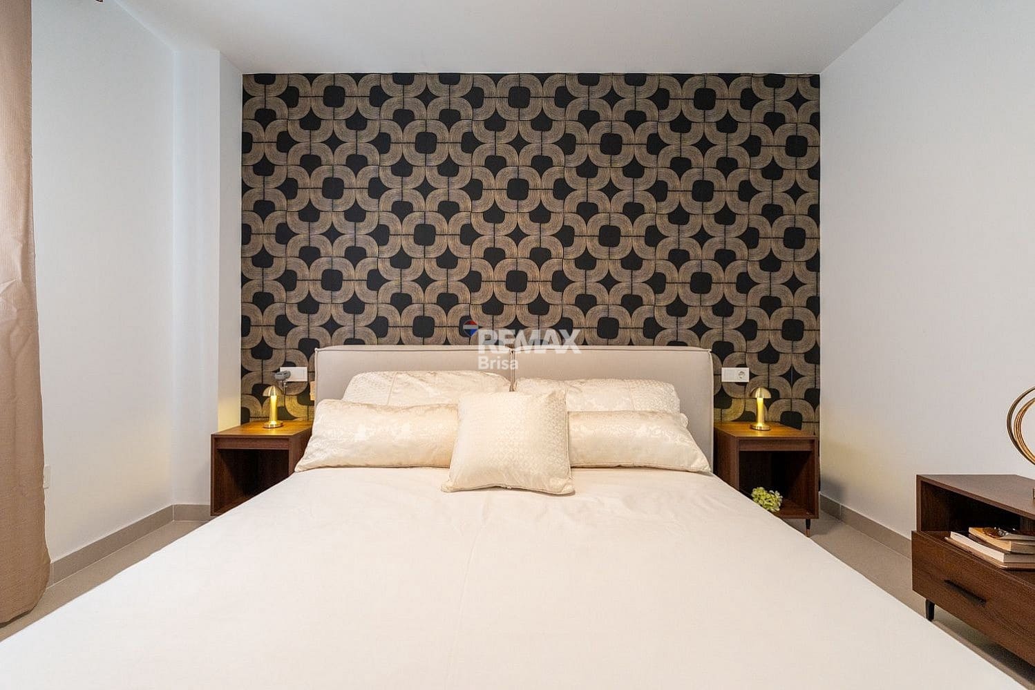 2 makuuhuone Huoneisto vuokrattavana paikassa Torrox-Costa mukana uima-altaan 
autotalli - 1 080 € (Ref: 9118409)