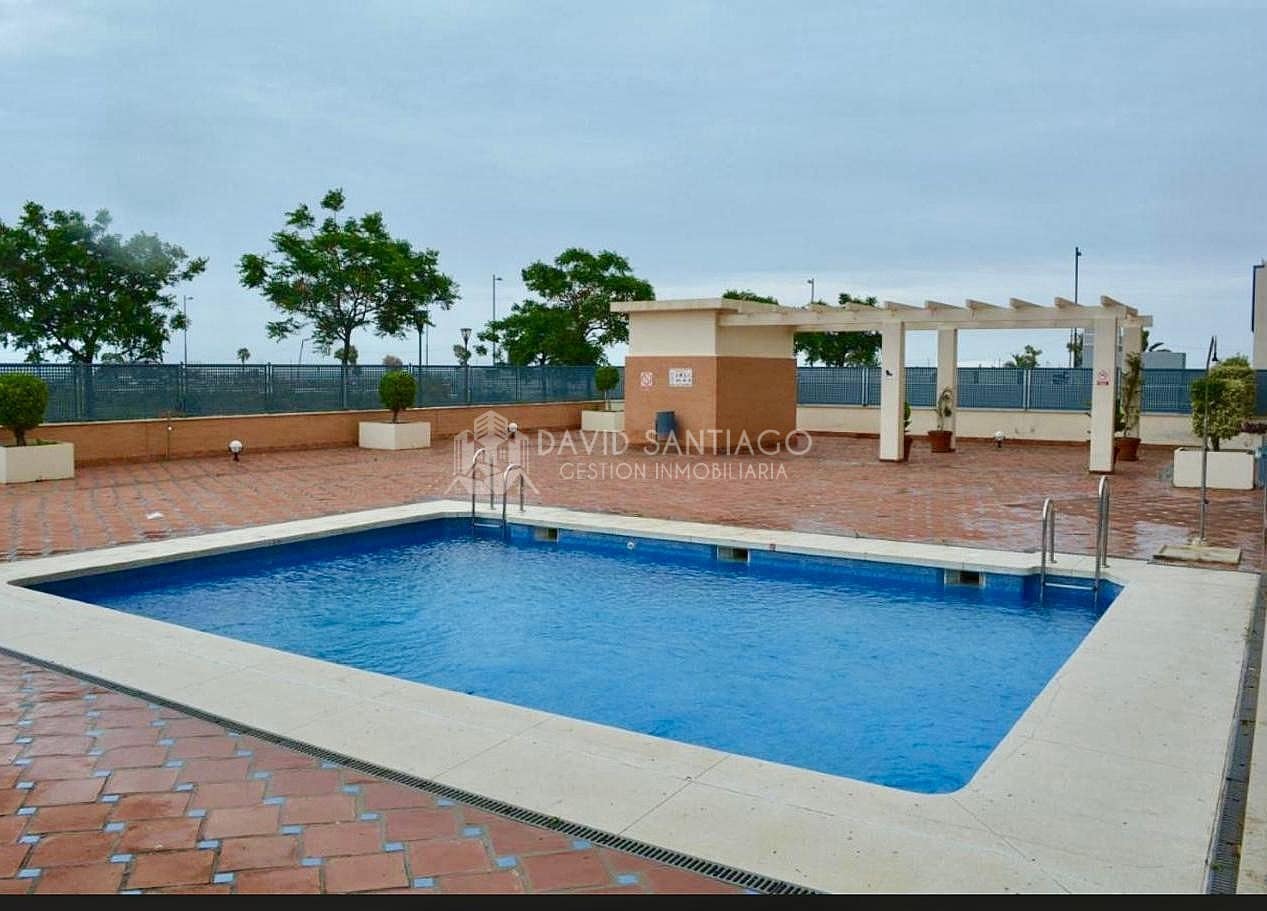 2 soveværelse Lejlighed til leje i Torre del Mar med swimmingpool - € 1.500 (Ref: 9135103)