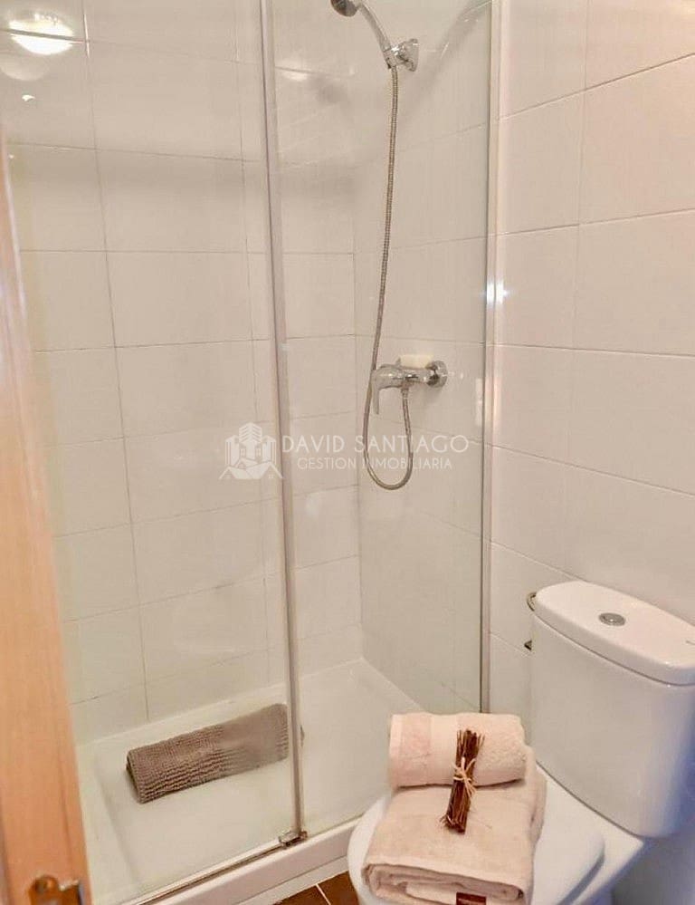 2 soveværelse Lejlighed til leje i Torre del Mar med swimmingpool - € 1.500 (Ref: 9135103)