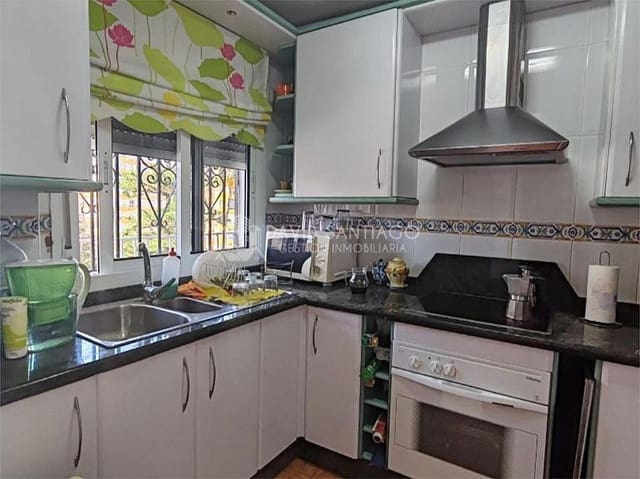 3 sovrum Lägenhet till salu i Torre del Mar, Vélez-Málaga med pool - 360 000 € (Ref: 9142274)