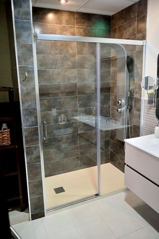 1 soveværelse Lejlighed til leje i El Peñoncillo, Torrox med garage - € 800 (Ref: 9147941)