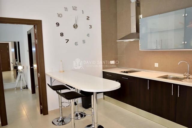 1 soveværelse Lejlighed til leje i El Peñoncillo, Torrox med garage - € 800 (Ref: 9147941)