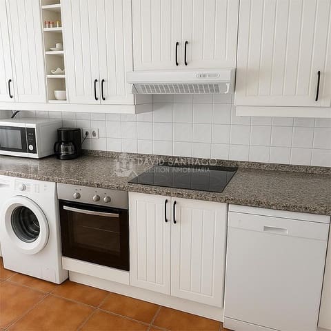3 soveværelse Byhus til leje i La Cala del Moral, Rincón de la Victoria med swimmingpool - € 1.300 (Ref: 9148074)