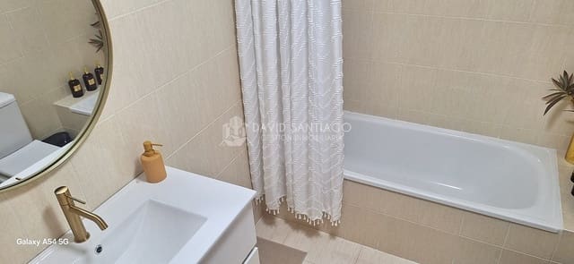 1 soveværelse Lejlighed til leje i Algarrobo Costa, Algarrobo med swimmingpool - € 800 (Ref: 9150870)