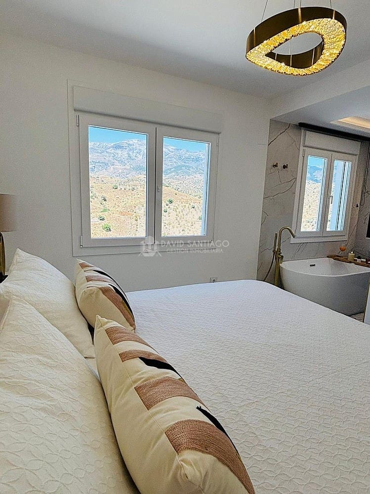 3 soveværelse Villa til leje i Arenas med swimmingpool garage - € 1.600 (Ref: 9153005)