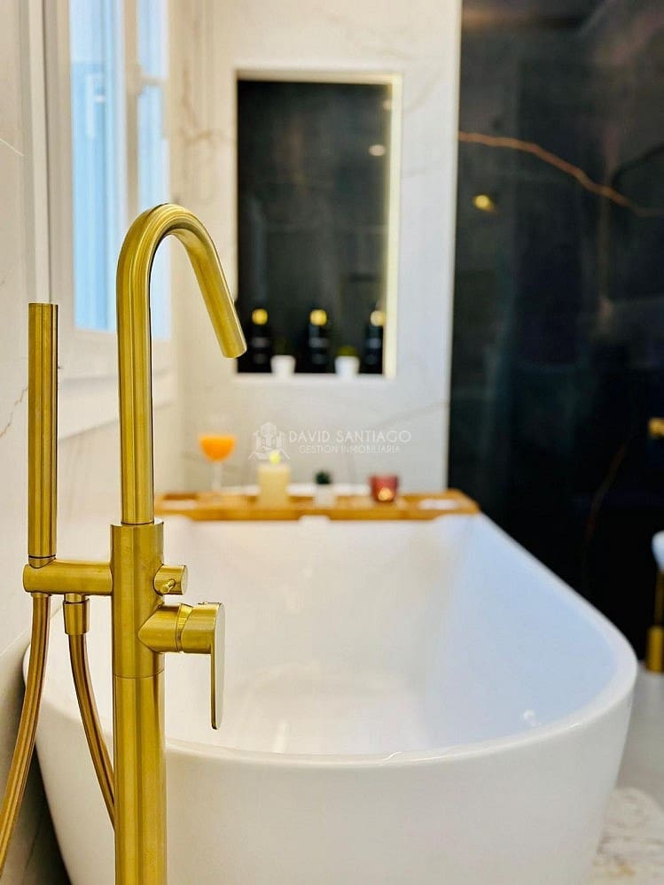 3 soveværelse Villa til leje i Arenas med swimmingpool garage - € 1.600 (Ref: 9153005)