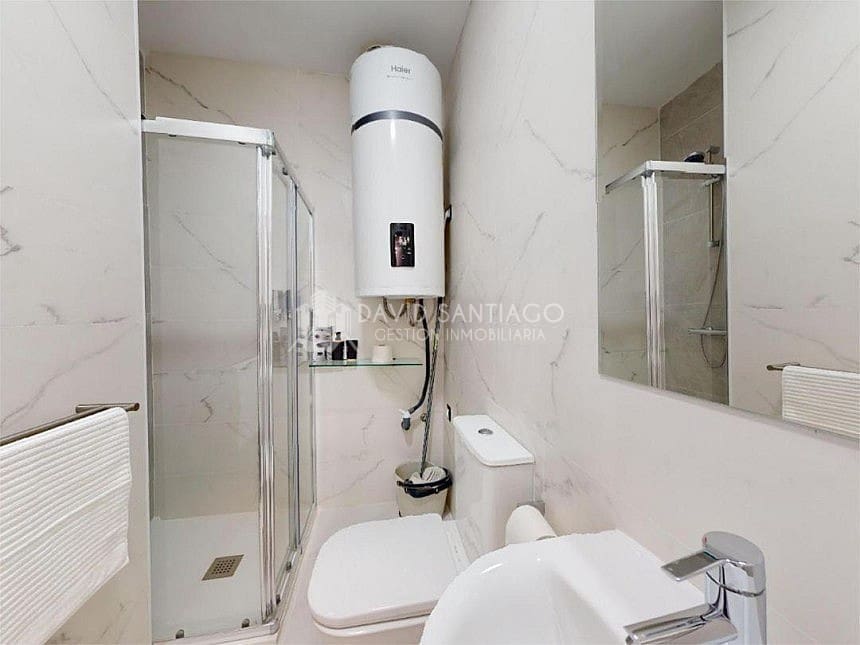 2 soveværelse Lejlighed til salg i Algarrobo Costa med swimmingpool - € 205.000 (Ref: 9160122)