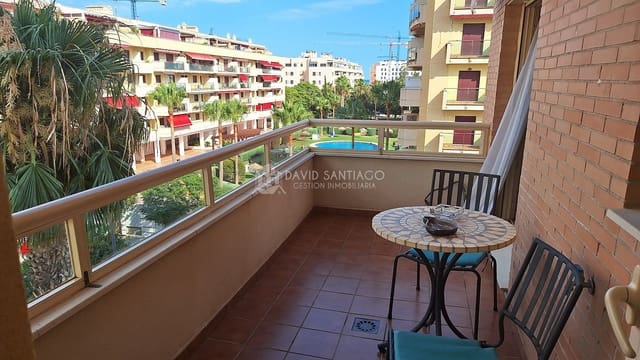 2 soverom Leilighet til salgs i Torre del Mar, Vélez-Málaga med svømmebasseng garasje - € 330 000 (Ref: 9161757)