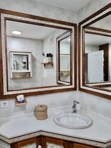 3 soverom Leilighet til leie i Torre del Mar, Vélez-Málaga med svømmebasseng - € 850 (Ref: 9164460)