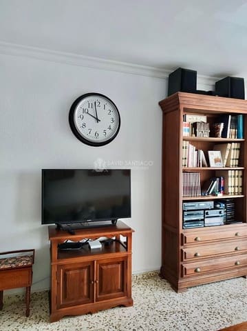 3 soverom Leilighet til leie i Torre del Mar, Vélez-Málaga med svømmebasseng - € 850 (Ref: 9164460)