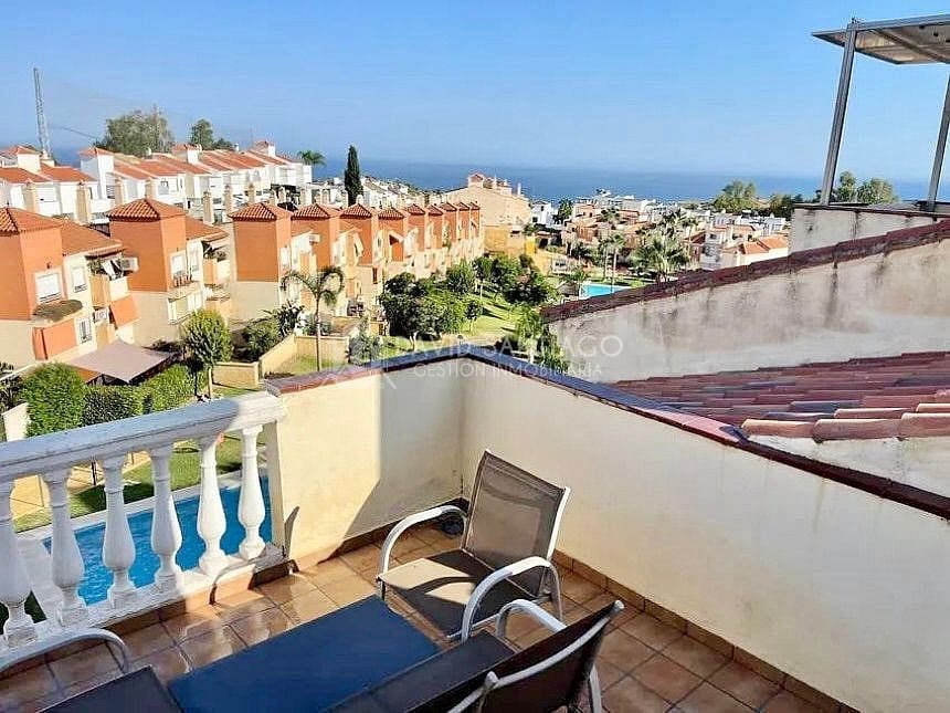 3 soveværelse Villa til salg i Rincon de la Victoria med swimmingpool garage - € 485.000 (Ref: 9168836)