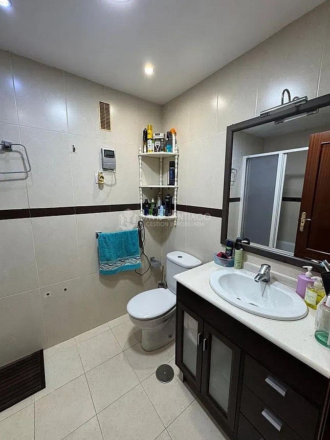 3 soverom Villa til salgs i Torre de Benagalbon med svømmebasseng garasje - € 460 000 (Ref: 9178262)