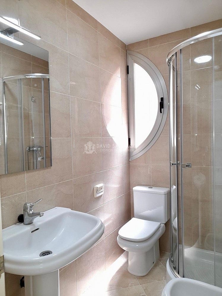 1 soverom Leilighet til salgs i Caleta de Velez - € 219 900 (Ref: 9180160)